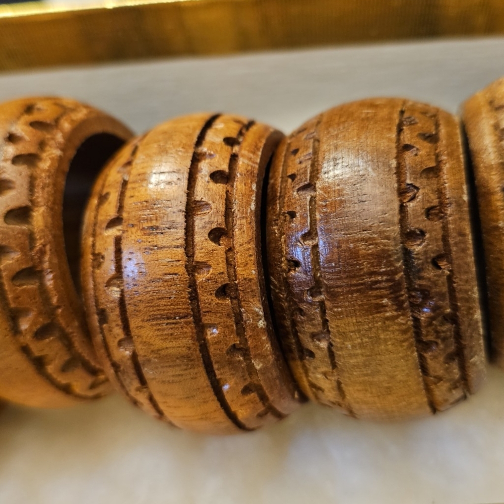 Handcarved Napkin Rings - Picture 2 of 3